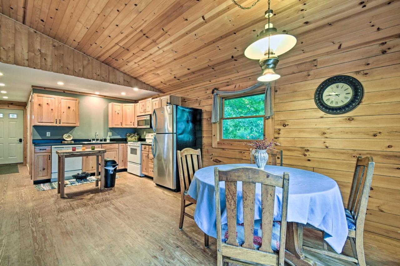 Cozy Amish Country Cabin On Shipshewana Lake! מראה חיצוני תמונה