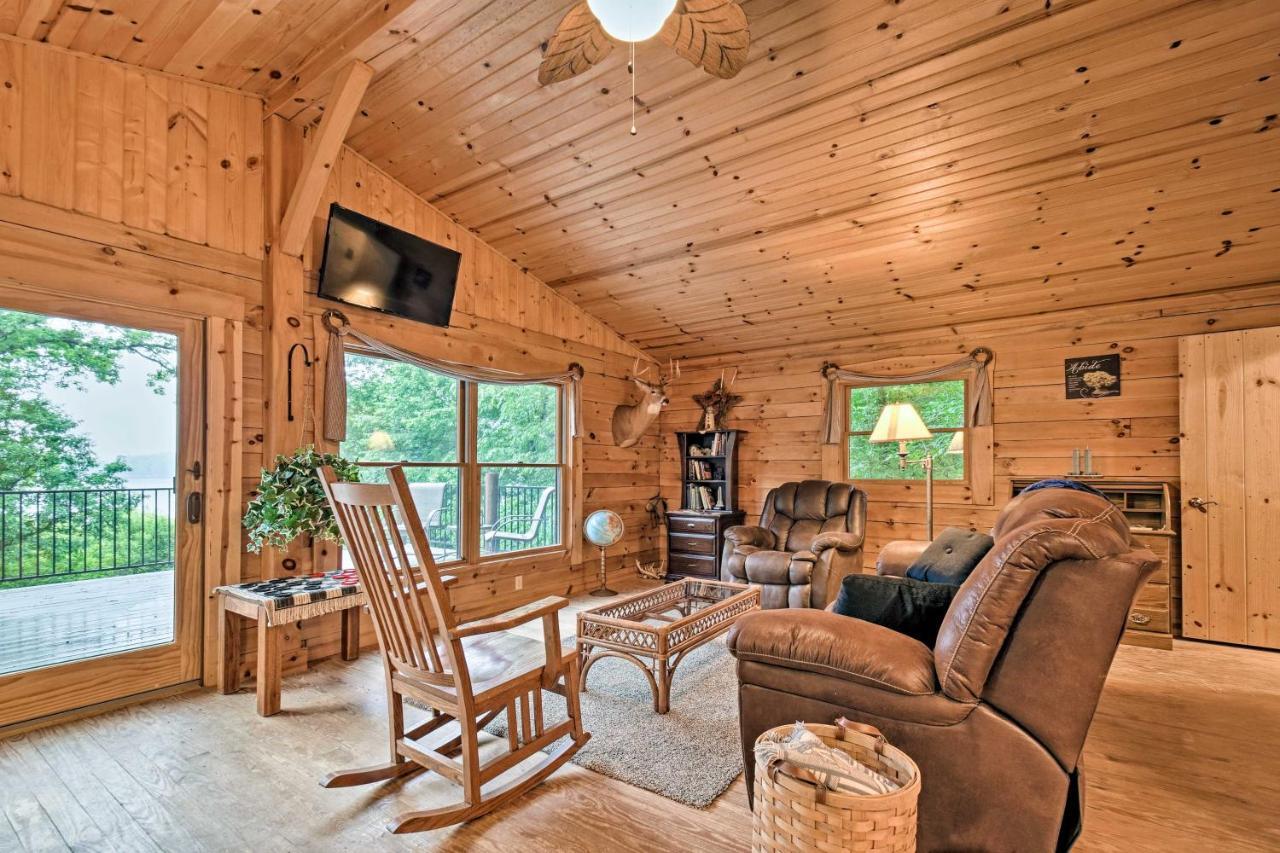 Cozy Amish Country Cabin On Shipshewana Lake! מראה חיצוני תמונה